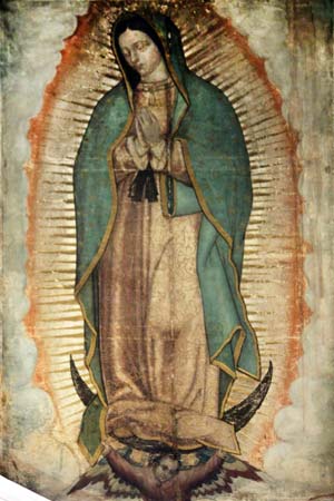 Virgen de Guadalupe en la tilma de Juan Diego